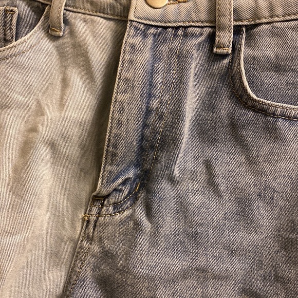 Color-block Jean Shorts - Picture 2 of 4